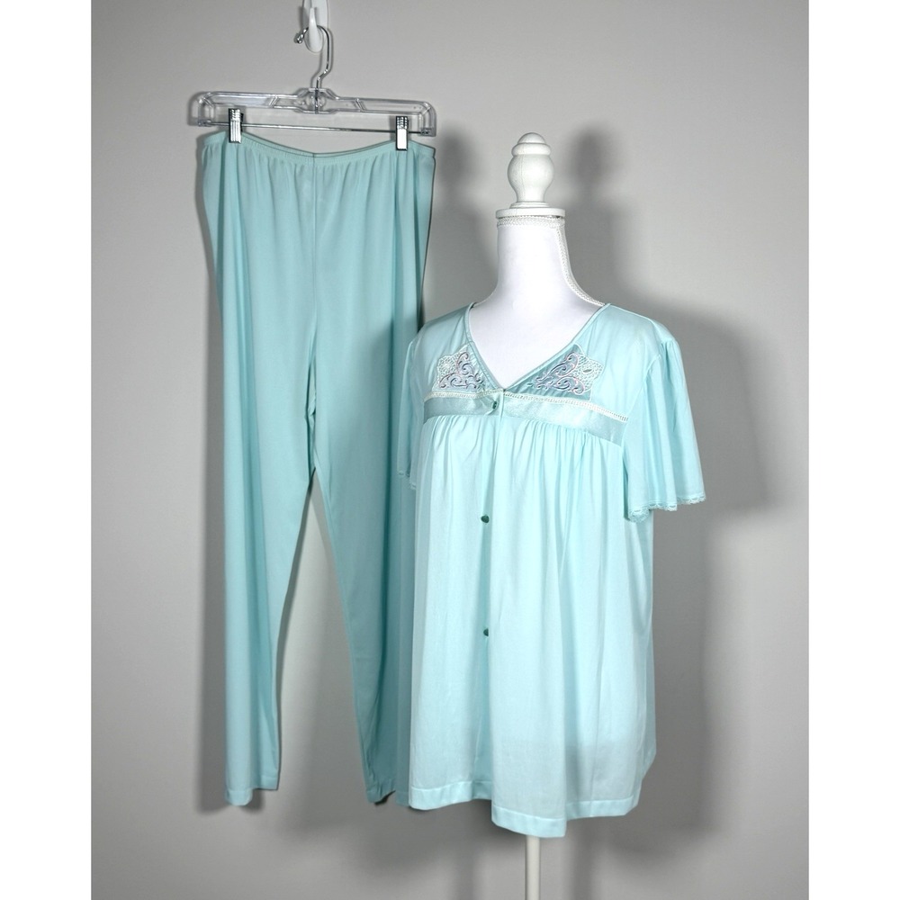 Vintage Vanity Fair Mint Green Nylon Pajama Set‎ Floral Embroidery Cottagecore L